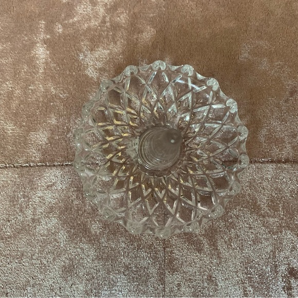 👗Glass Etched Ring Holder - every bathroom needs one - Picture 3 of 7